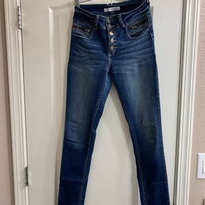 Kancan button fly skinny leg jeans